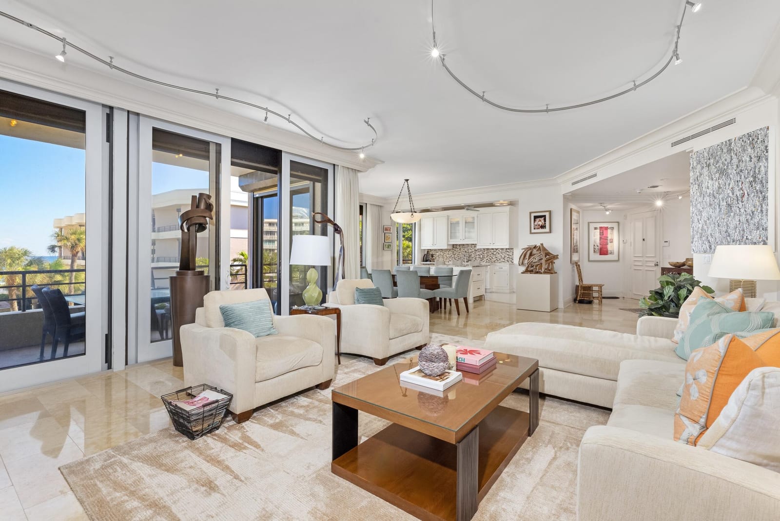 120 Sunset Avenue W 3 D — photo 6