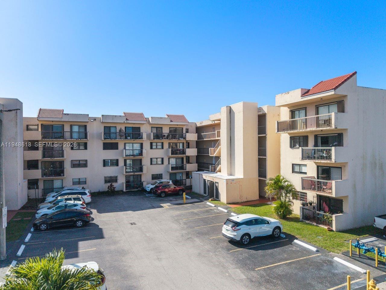 995 SW 84th Avenue 223, Miami, FL 33144