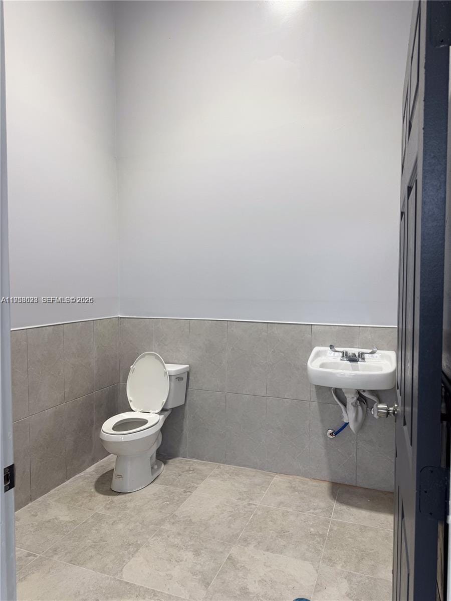 4030 Pembroke Road — photo 10