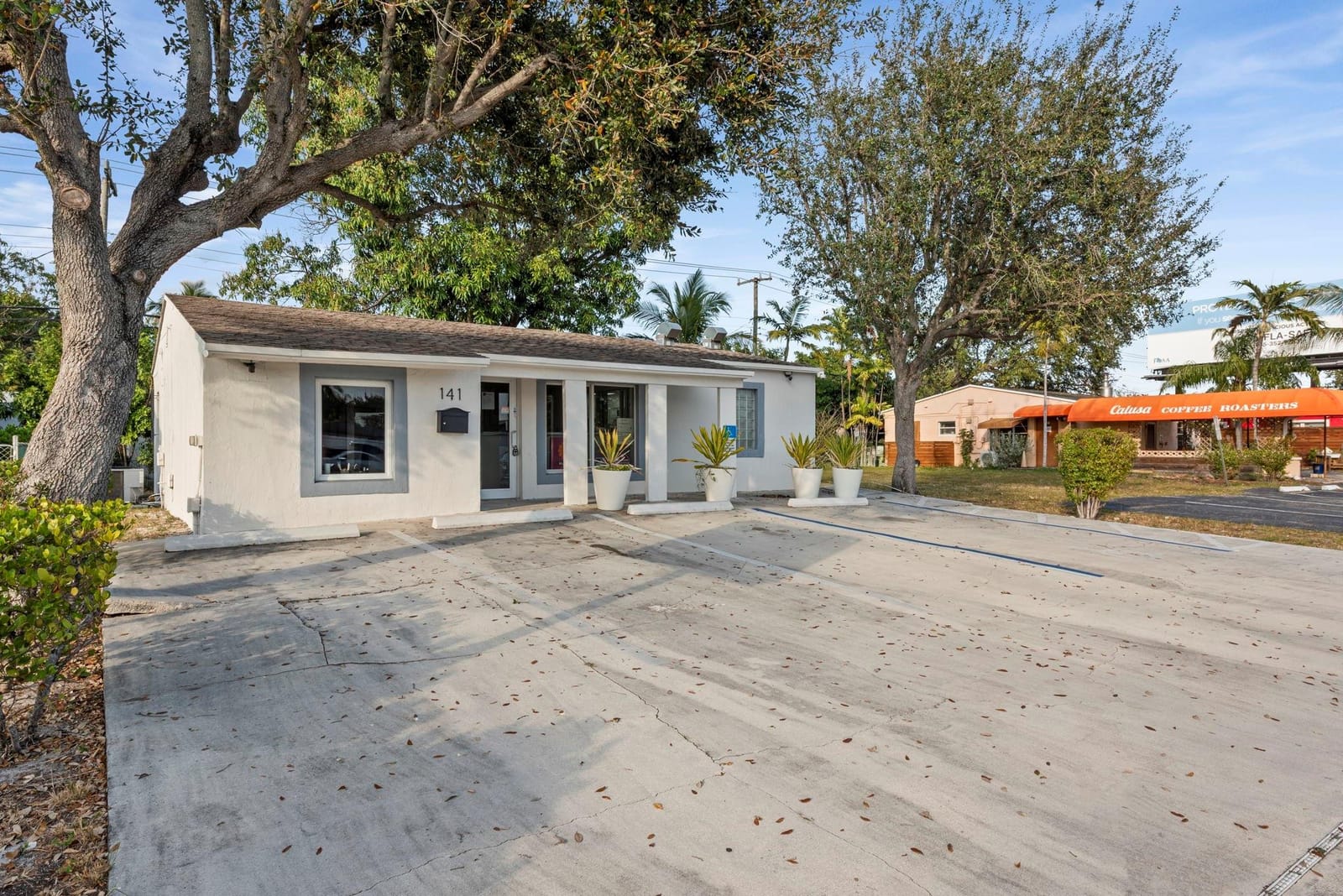 141 E Commercial Boulevard — photo 8