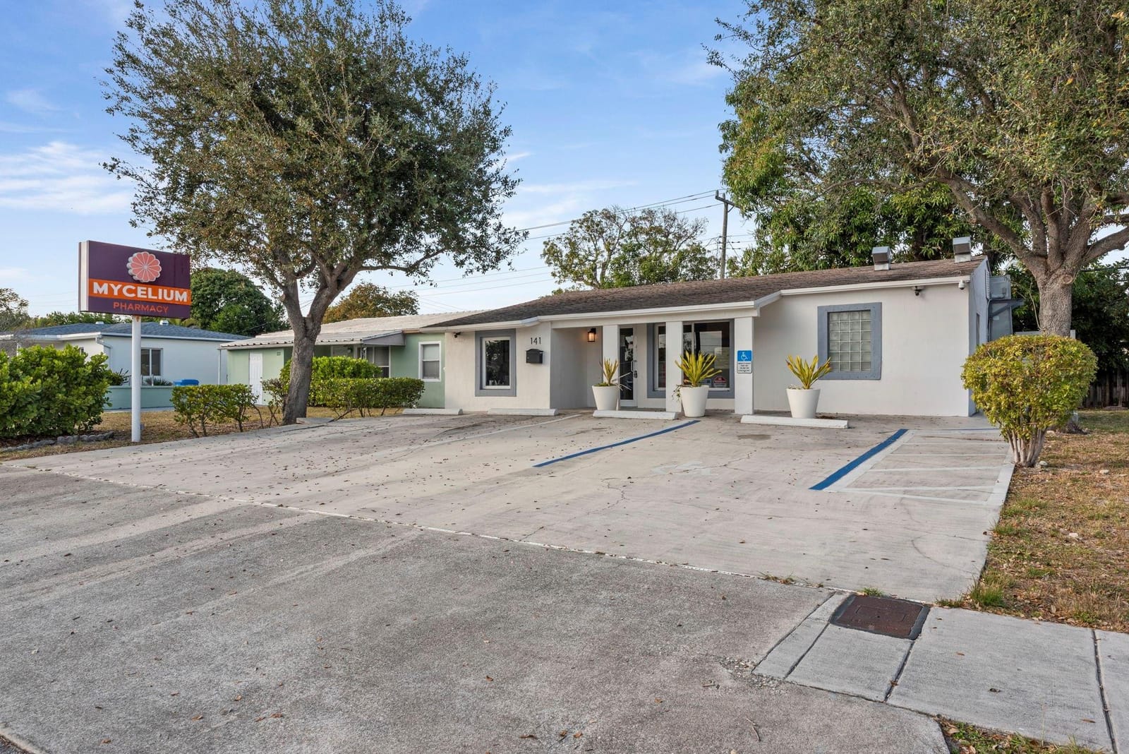 141 E Commercial Boulevard — photo 10