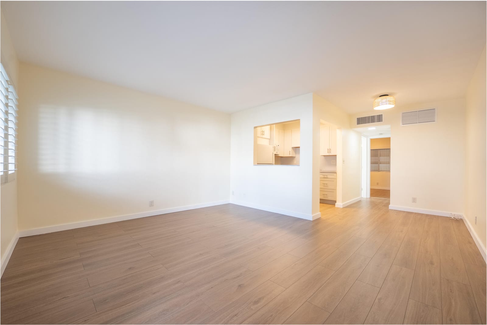 1980 Sunset Avenue 7 — photo 5