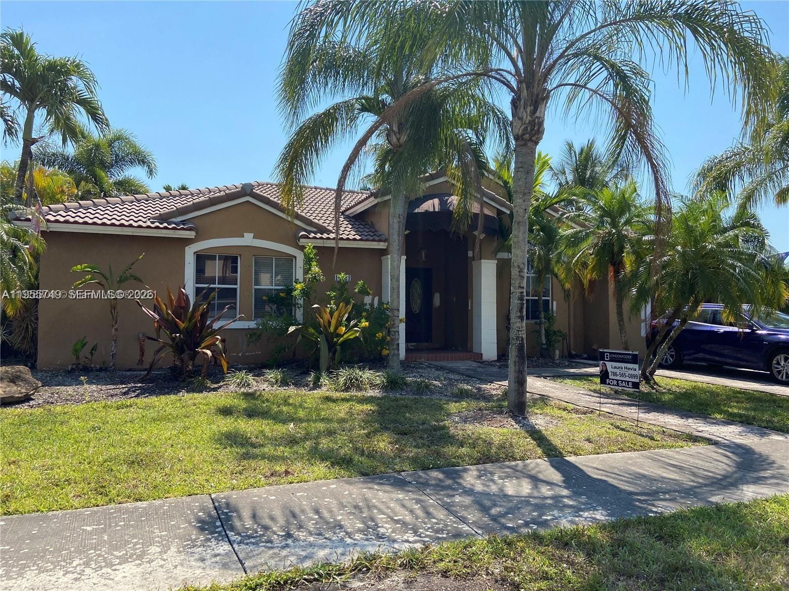 18121 SW 152nd Court, Miami, FL 33187