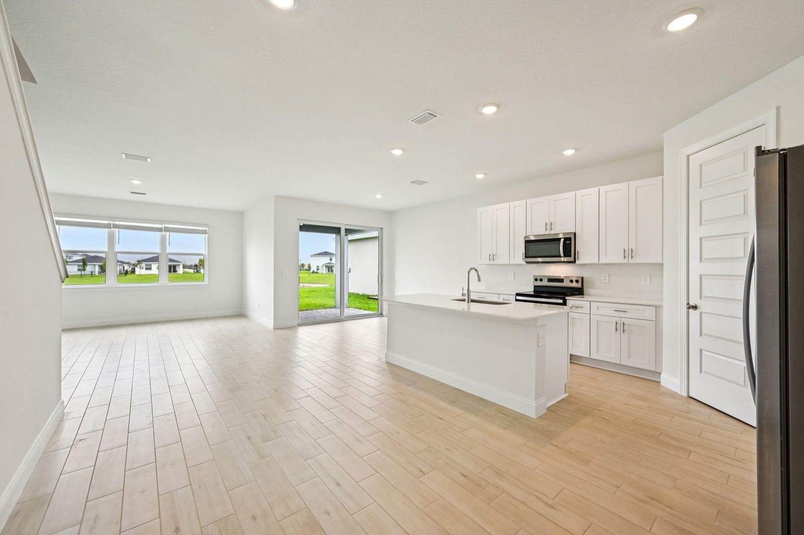 11253 NW Blockbird Drive — photo 12
