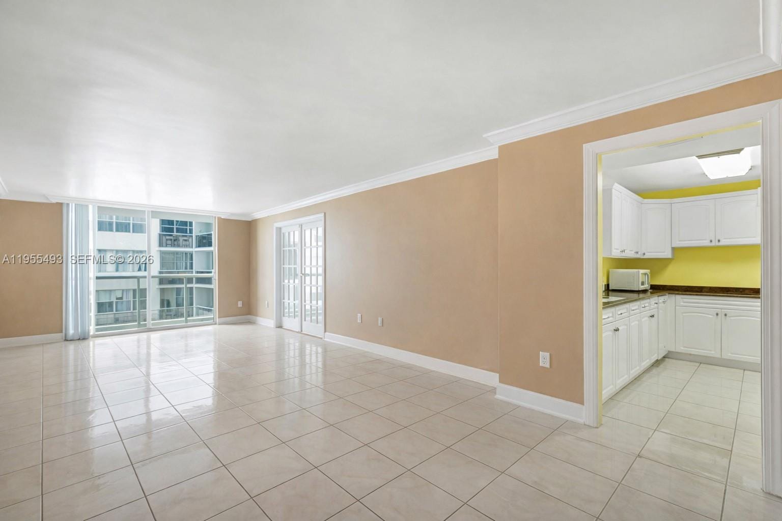 6039 Collins Avenue 1206 — photo 3