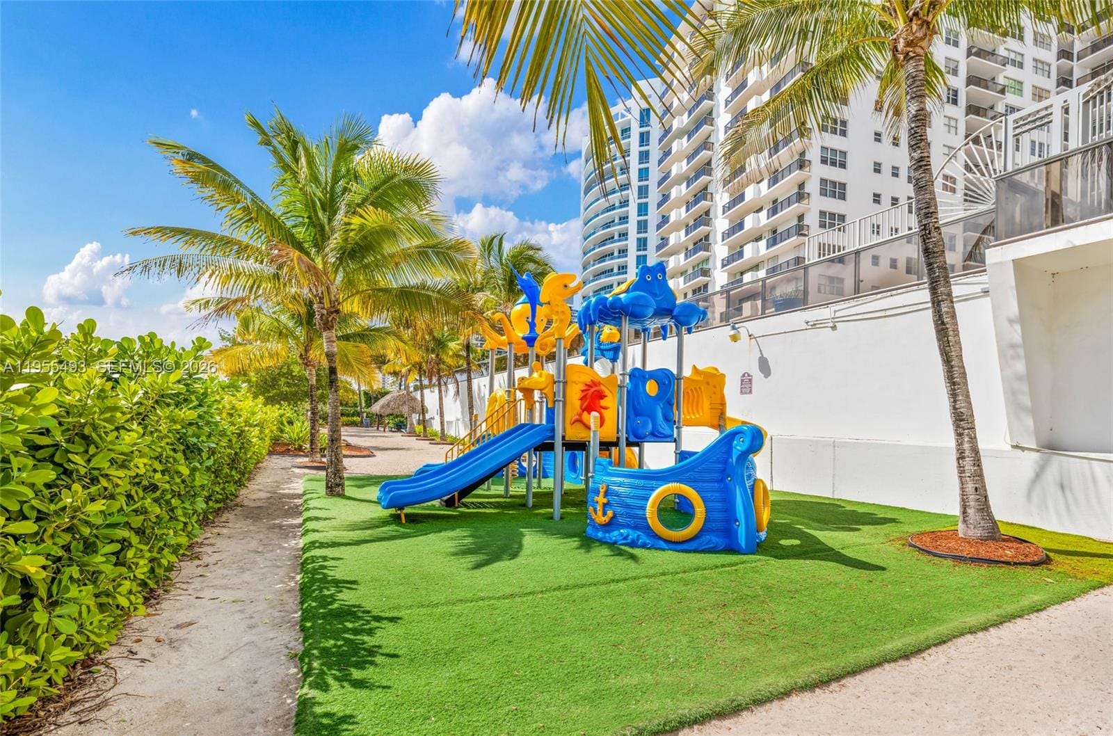 6039 Collins Avenue 1206, Miami Beach, FL 33140 photo 24
