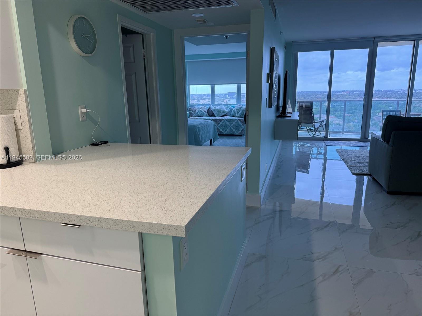 2501 S Ocean Drive 1530 — photo 3