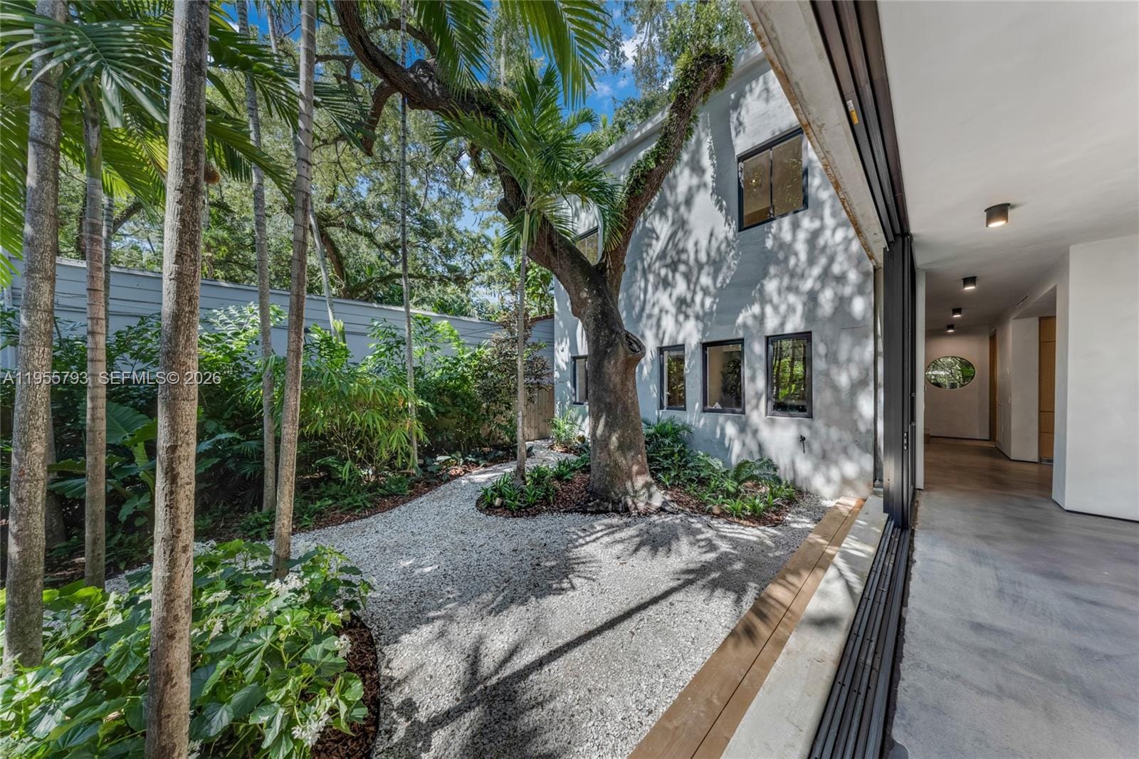 1000 NW 9th Court — photo 7