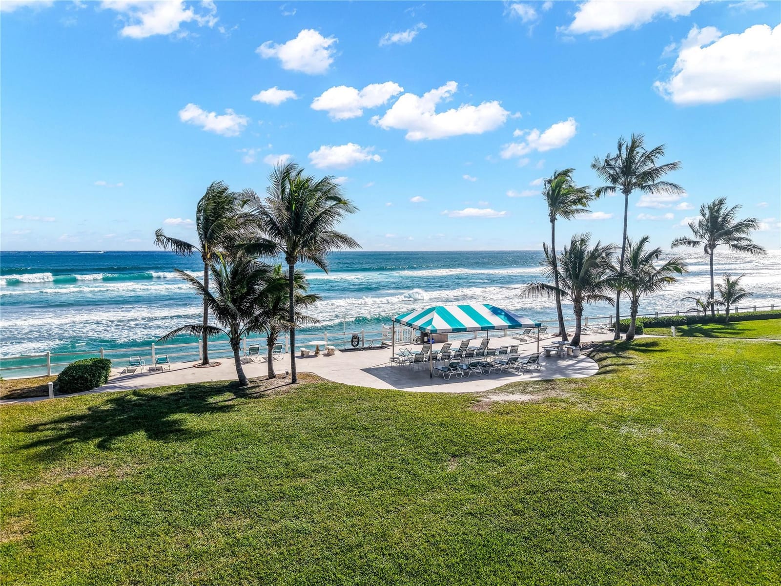 1221 Hillsboro Mile 39B, Hillsboro Beach, FL 33062