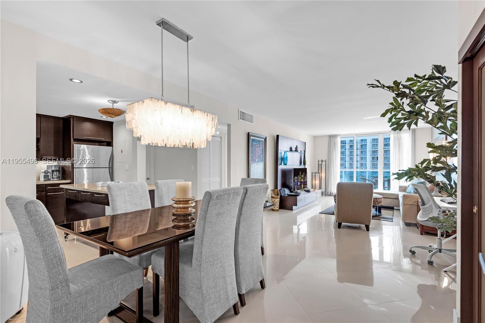 2301 Collins Avenue 1006 — photo 3