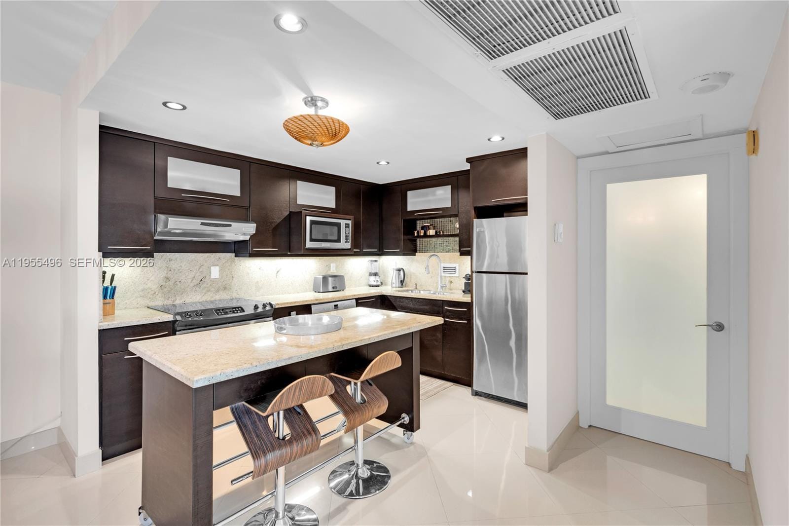 2301 Collins Avenue 1006 — photo 9