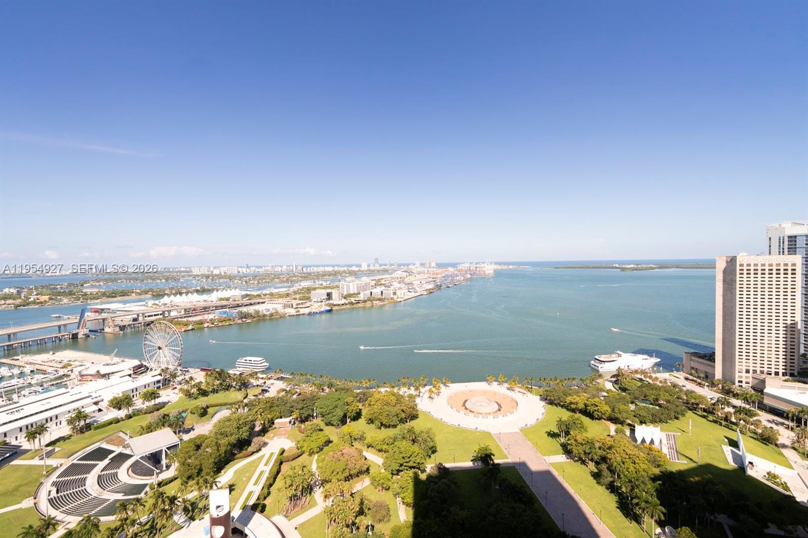 50 Biscayne Boulevard 3702, Miami, FL 33132