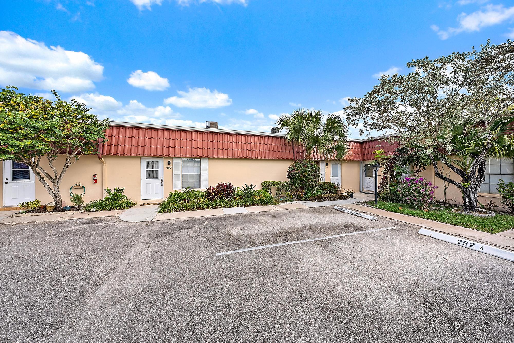 292 Cape Cod Circle B, Lake Worth, FL 33467, Lake Worth