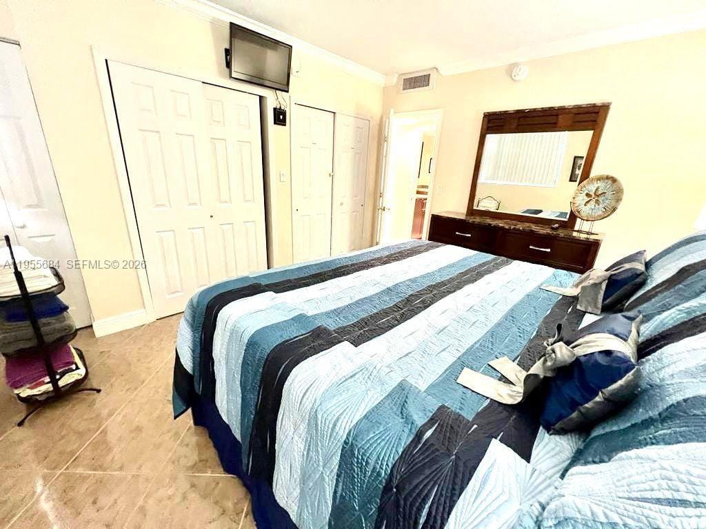 3801 S Ocean Drive 2C — photo 10