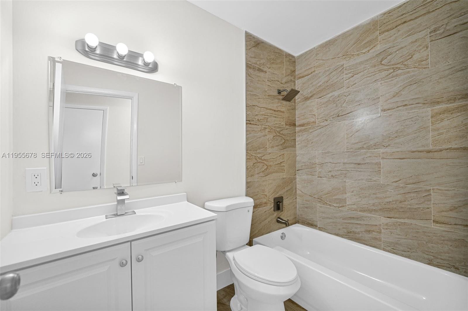11812 NE 14th Avenue — photo 10