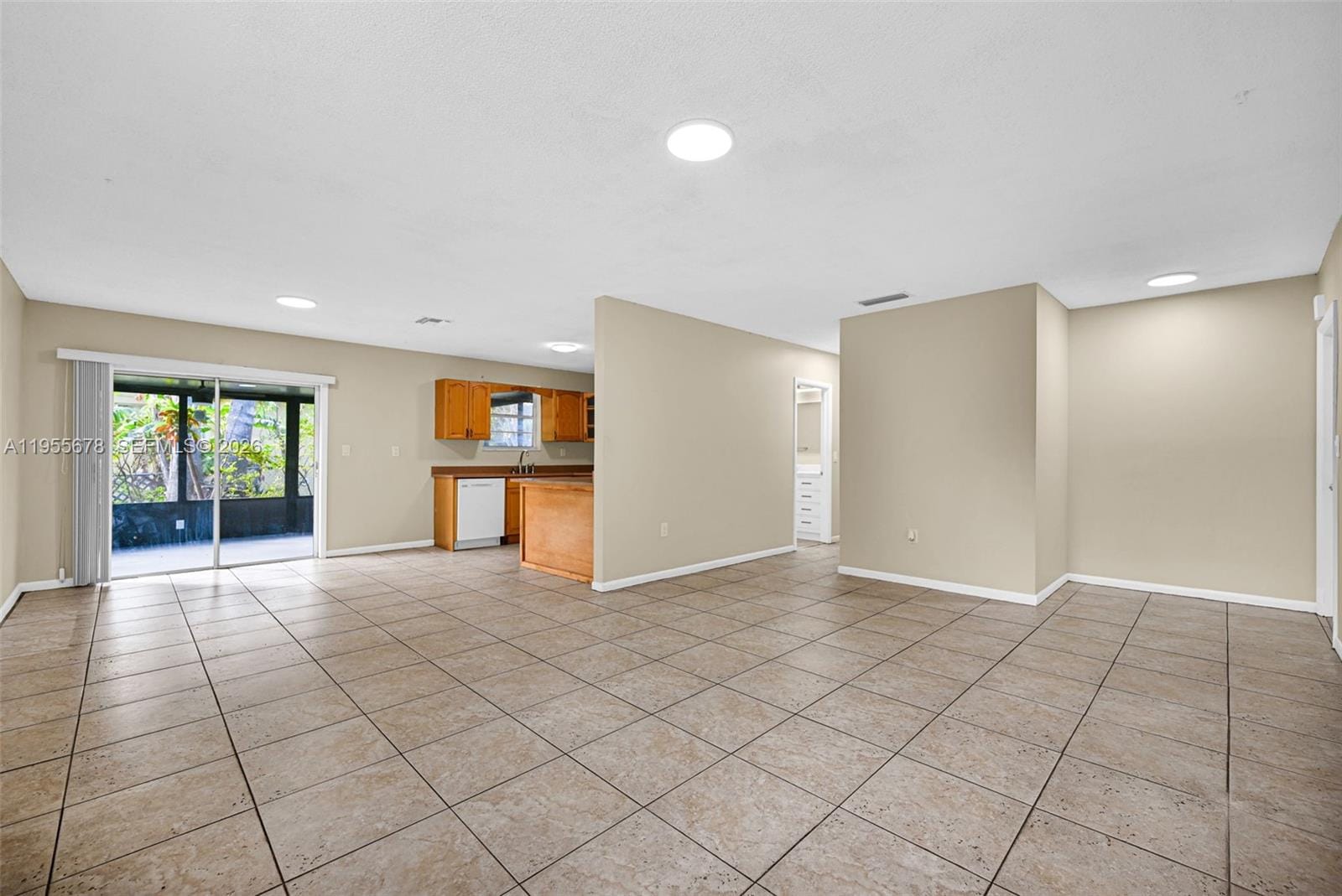 11812 NE 14th Avenue, Miami, FL 33161 photo 20