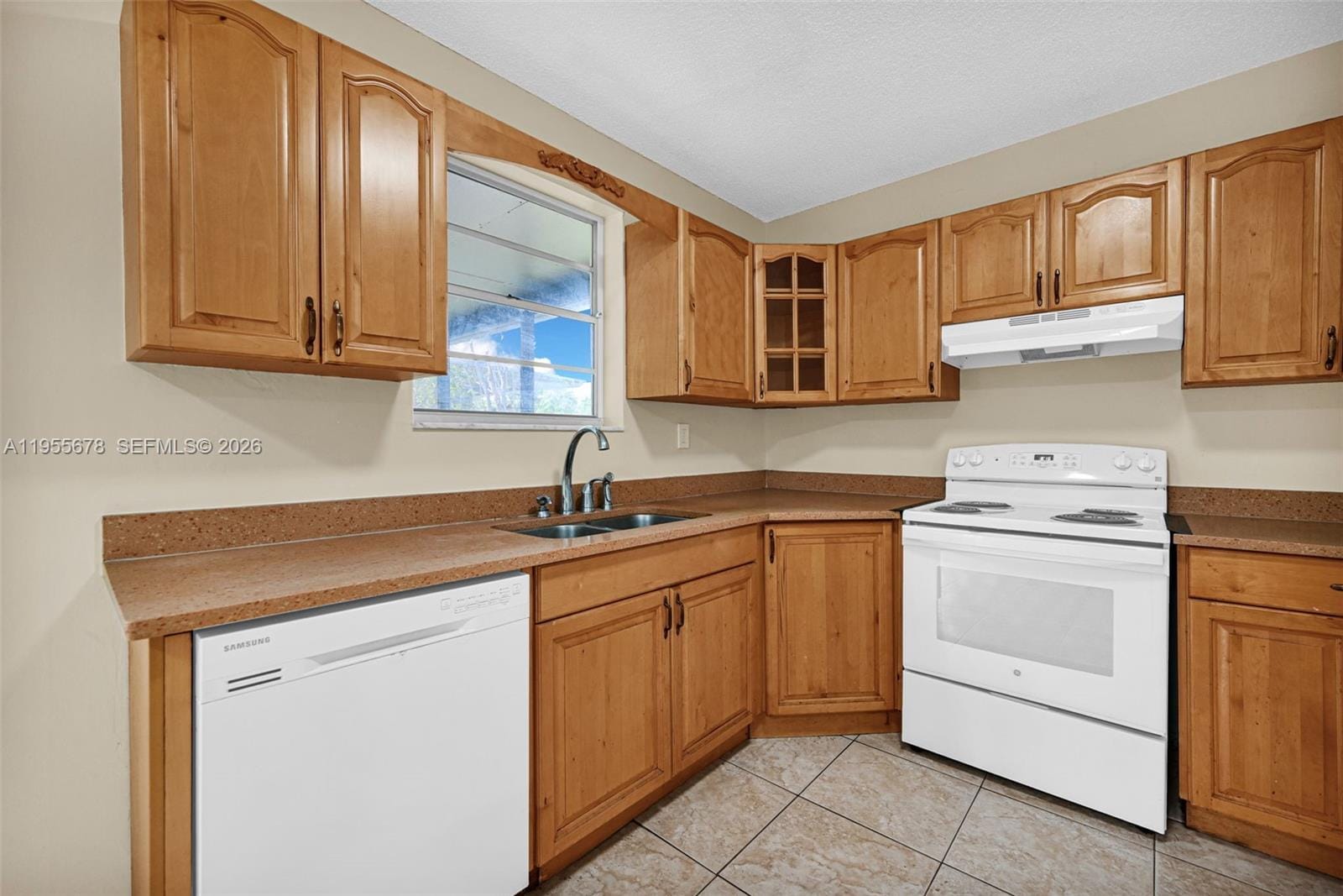 11812 NE 14th Avenue, Miami, FL 33161 photo 22