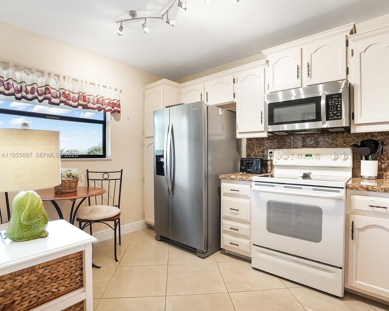 3591 Environ Boulevard A404 — photo 5