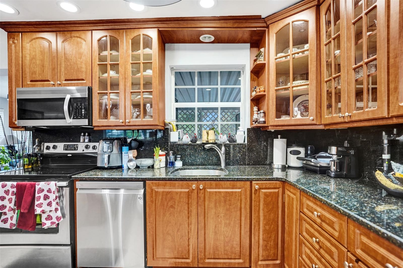 7680 NW 14th Street, Pembroke Pines, FL 33024 photo 13
