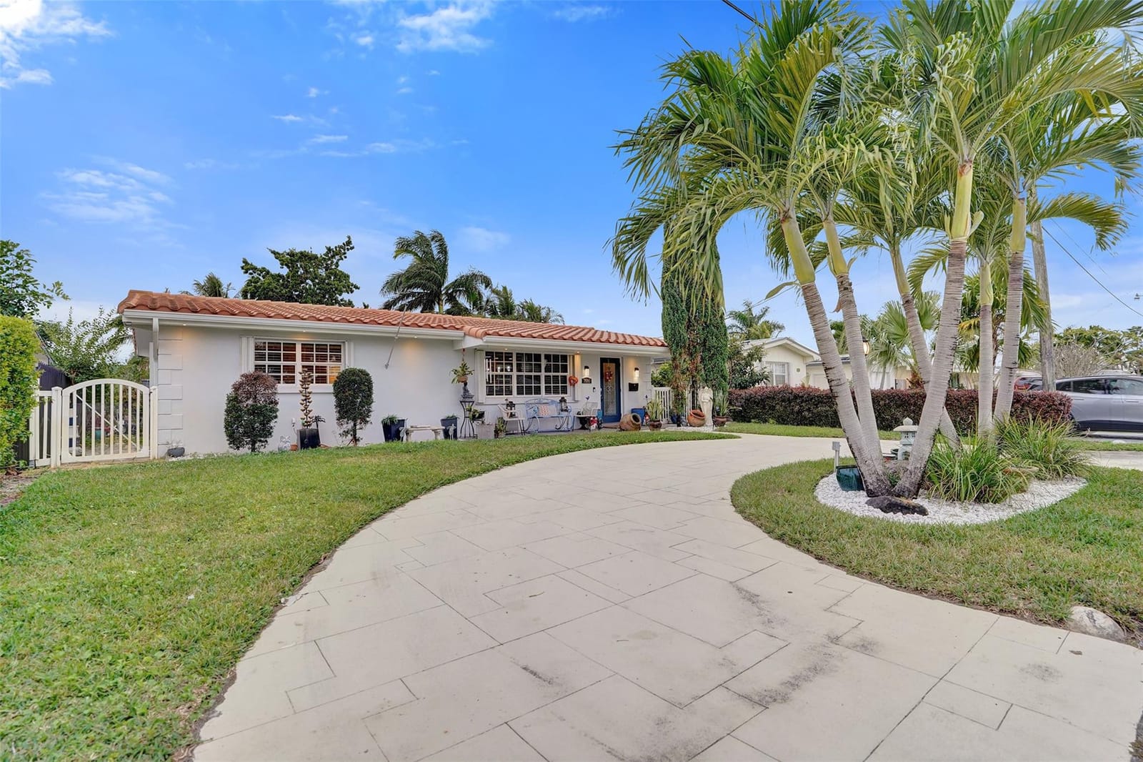 7680 NW 14th Street — photo 3