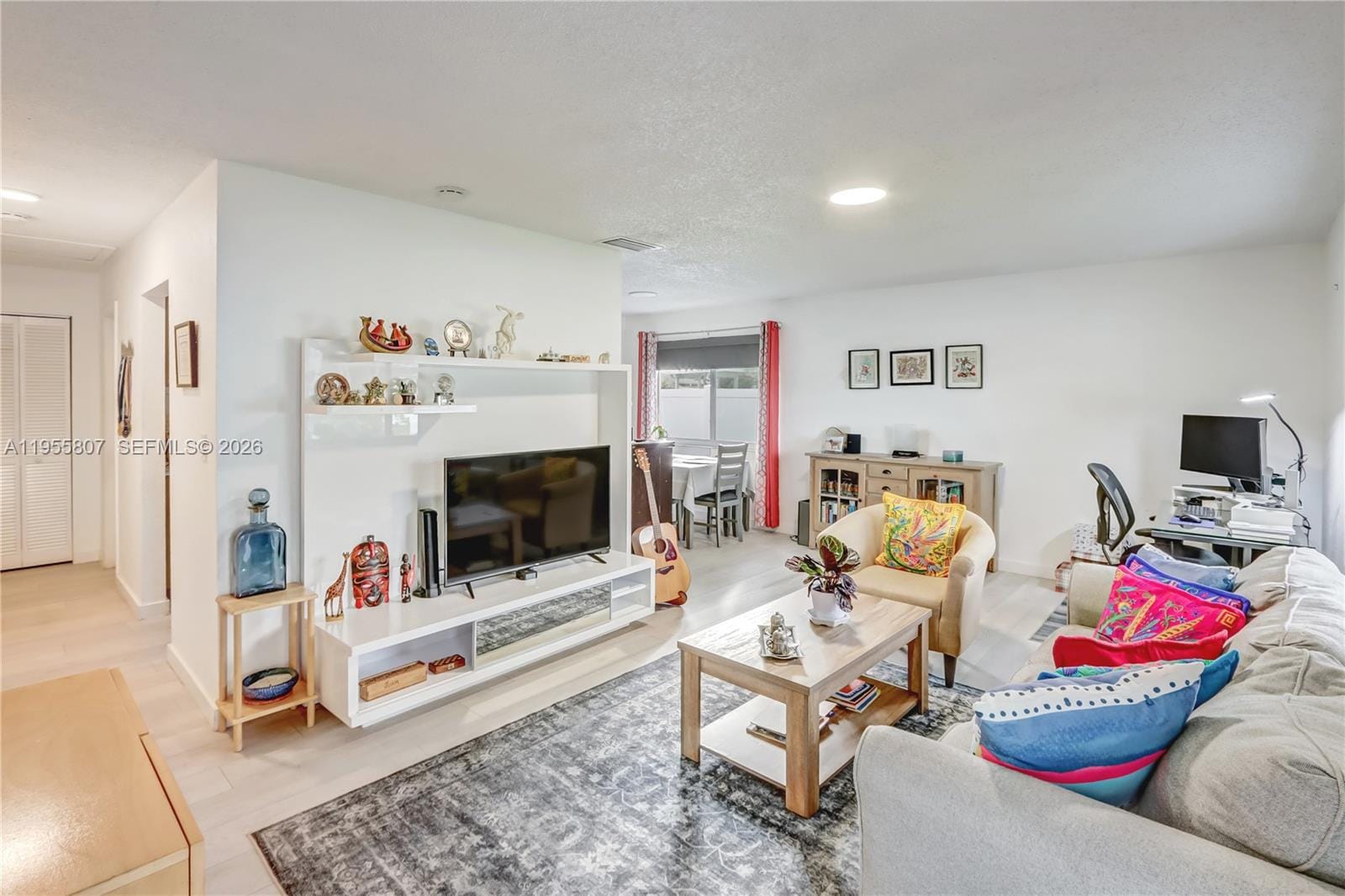 3004 NW 7th Street, Fort Lauderdale, FL 33311 photo 2