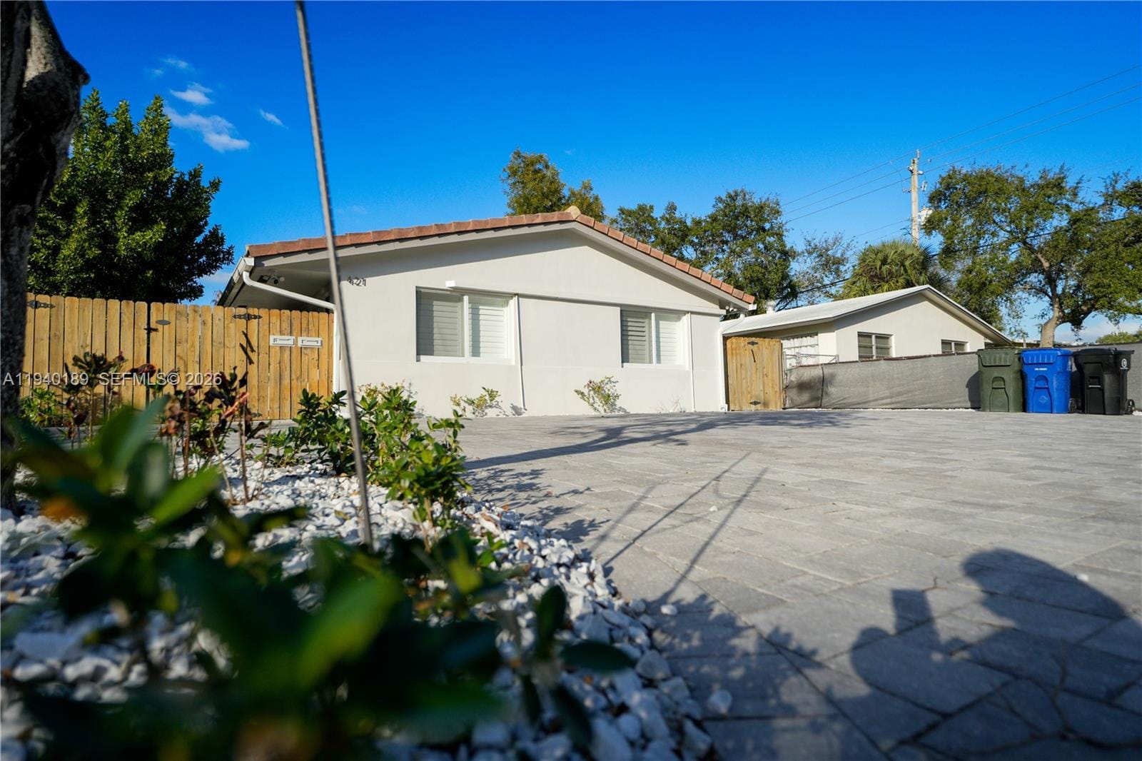 421 SW 14th Court, Fort Lauderdale, FL 33315
