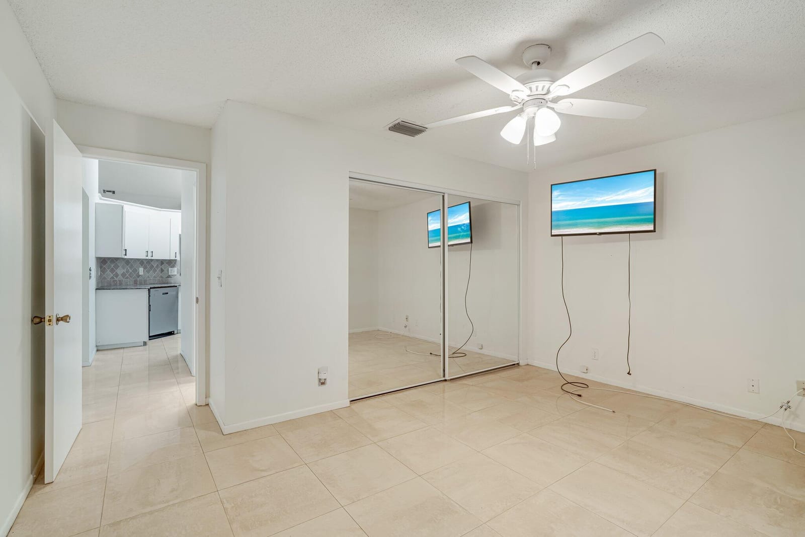 6209 Pond Tree Court — photo 4