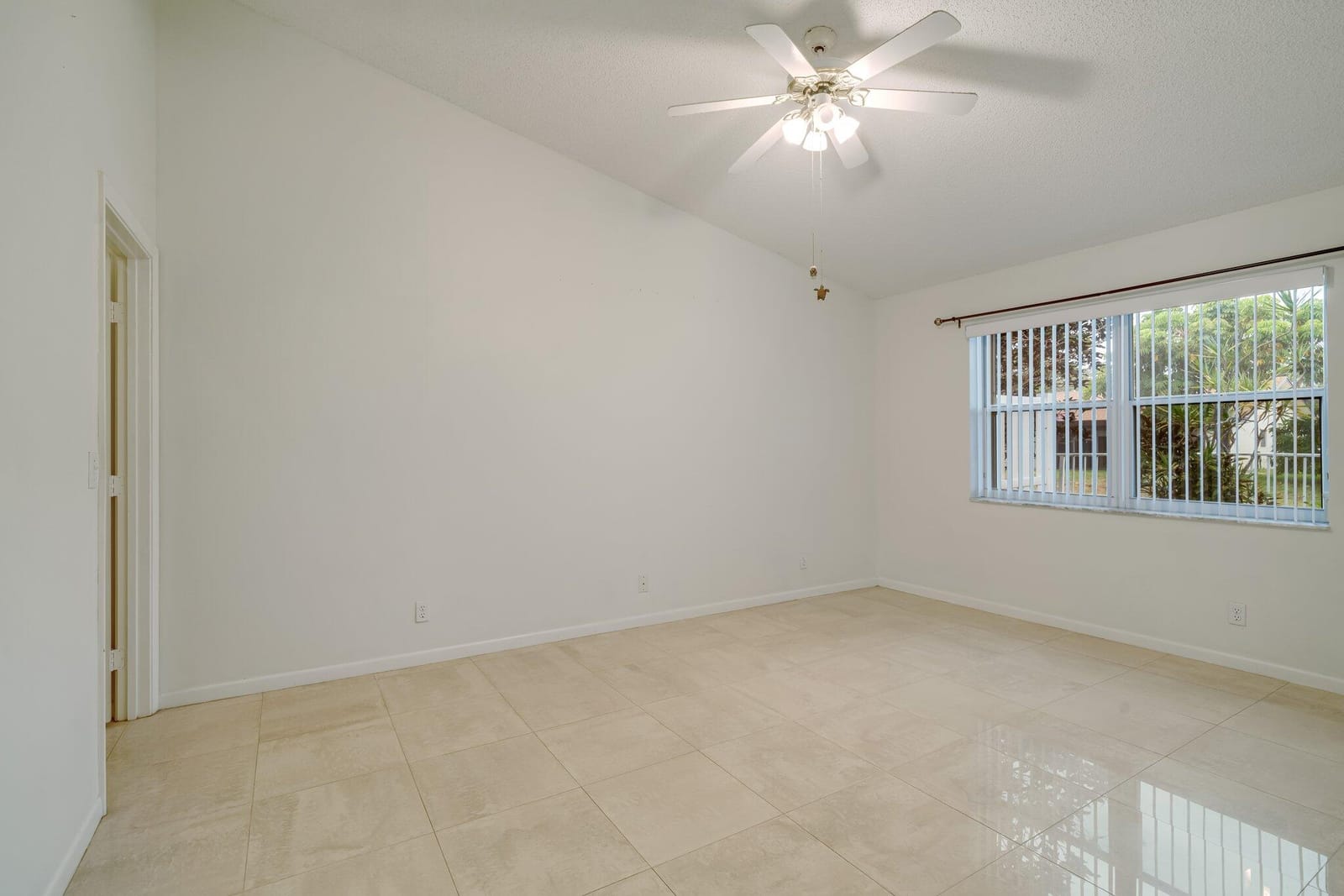 6209 Pond Tree Court — photo 12