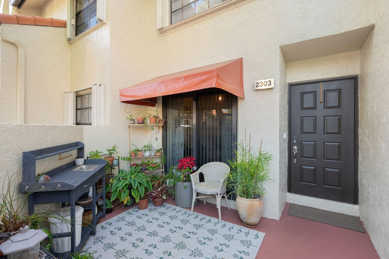 2303 Congressional Way 2303 — photo 3