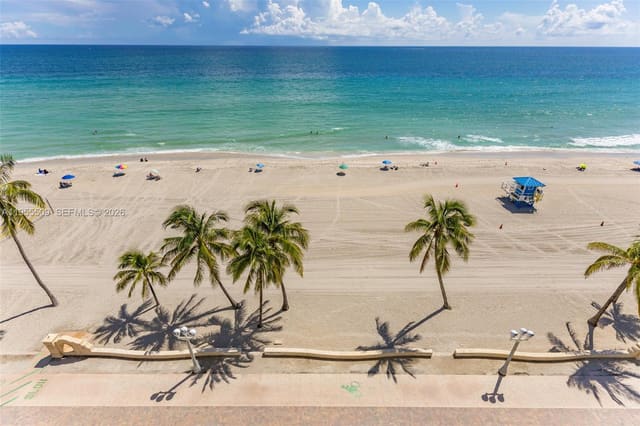 400 NE Surf Road 903, sold in Edgewater Beach Towers Co, Hollywood, FL