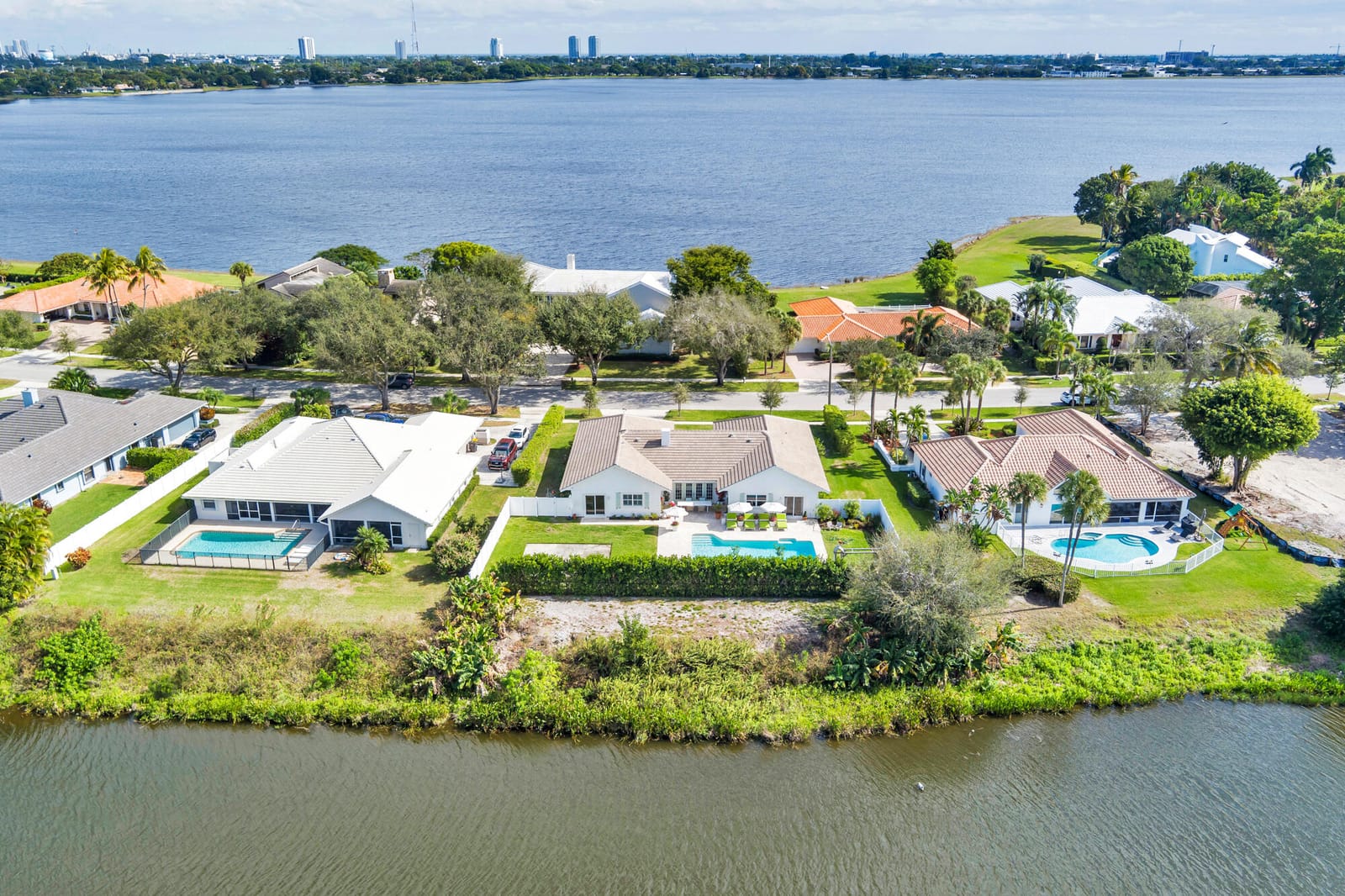 3125 Embassy Drive, West Palm Beach, FL 33401 photo 30