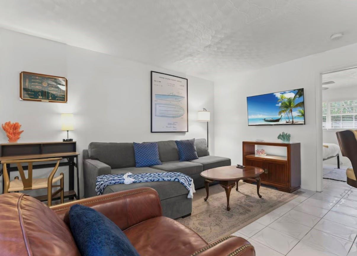 820 NE 16th Avenue 4, Fort Lauderdale, FL 33304, Fort Lauderdale