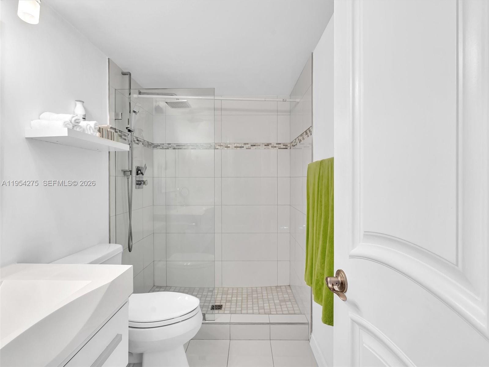 2017 S Ocean Drive 409, Hallandale Beach, FL 33009 photo 4