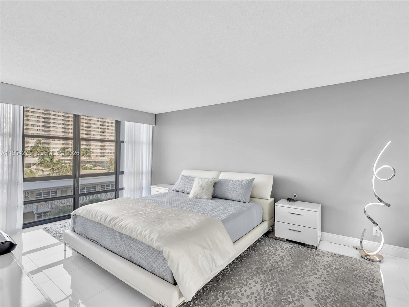 2017 S Ocean Drive 409, Hallandale Beach, FL 33009 photo 8