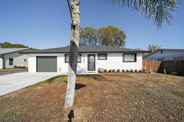 4543 SE Dryfus Avenue, sold in Coral Gardens 01, Stuart, FL