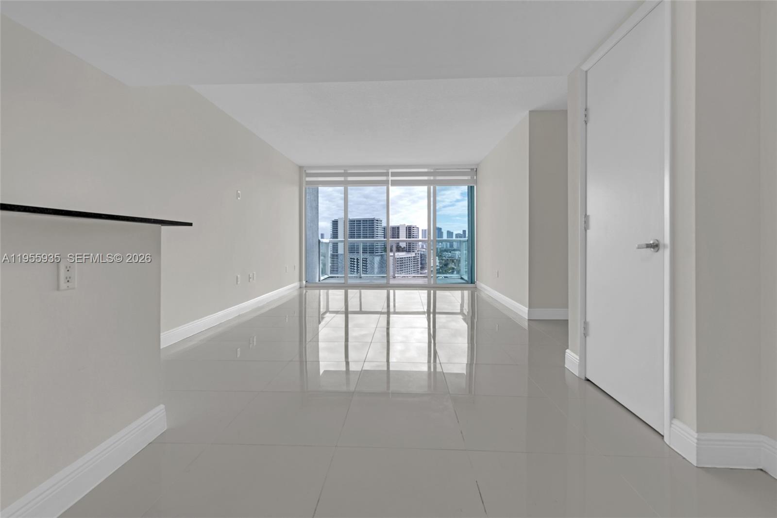 1861 S River Drive 2209, Miami, FL 33125, Miami