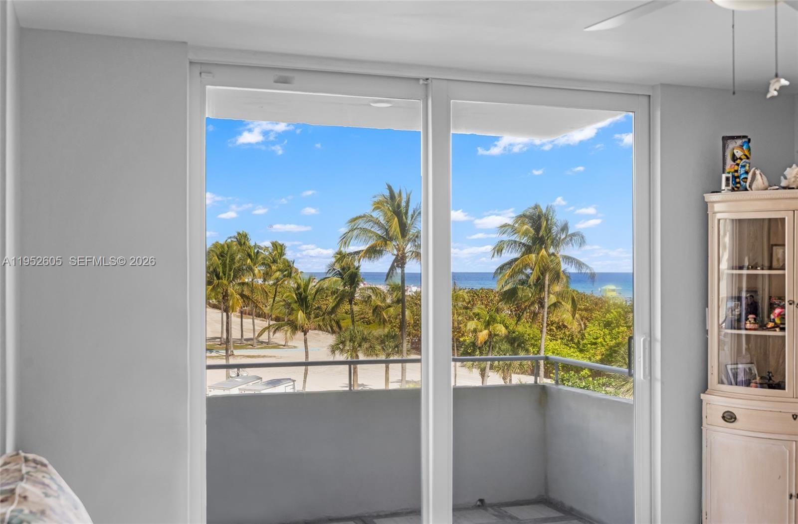 465 Ocean Drive 419 — photo 2
