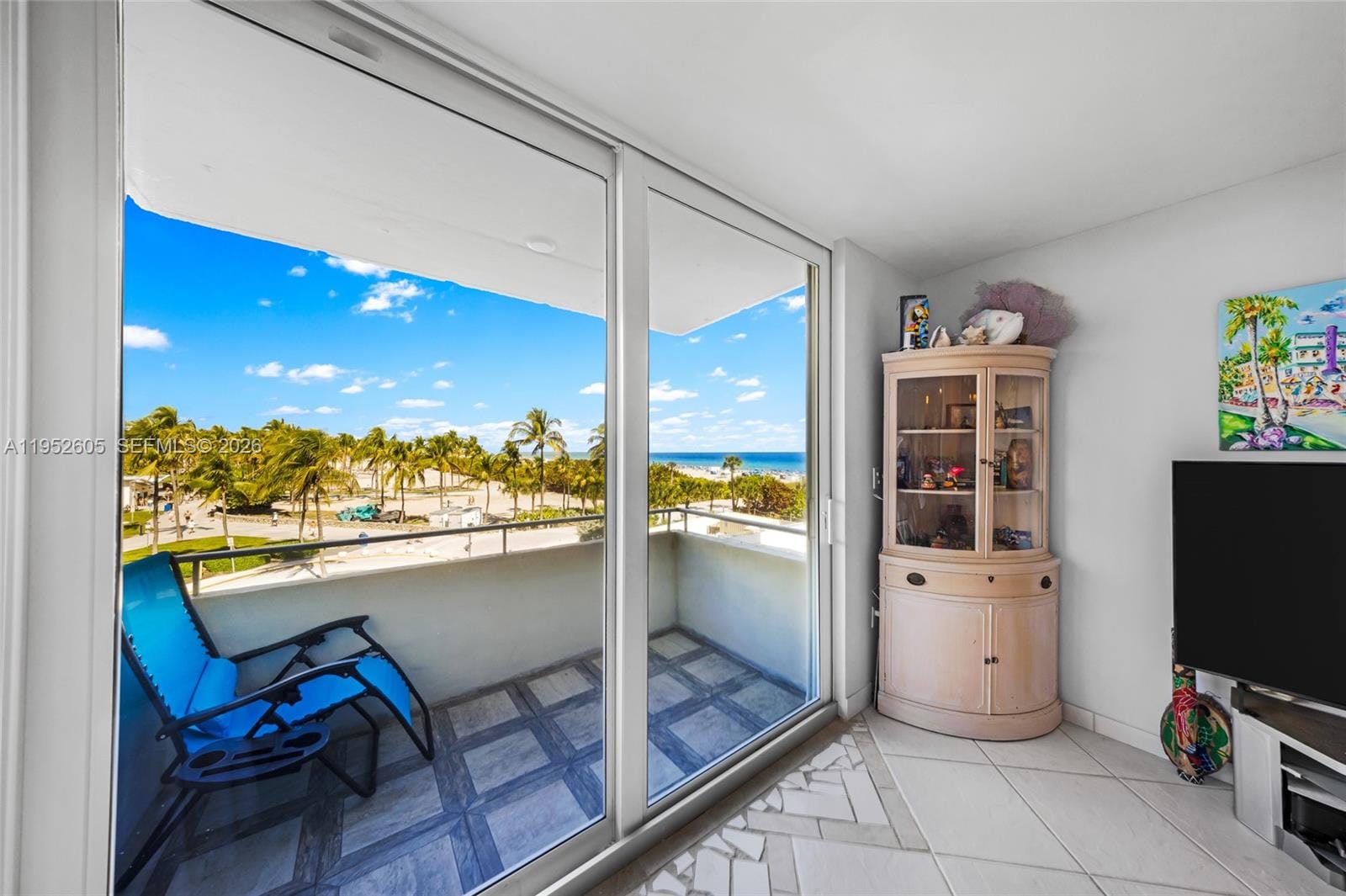465 Ocean Drive 419 — photo 3