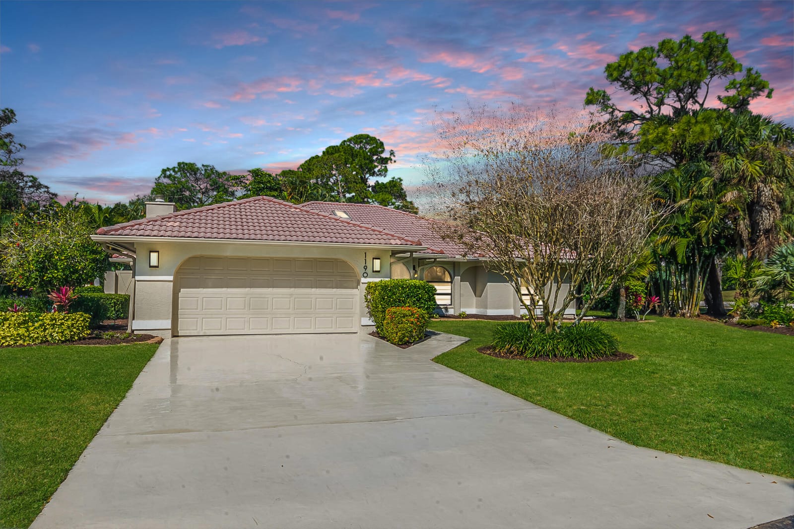 1190 SW Live Oak Cove, Port St. Lucie, FL 34986