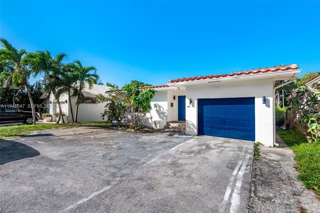 8950 Harding Avenue, Surfside, FL 33154
