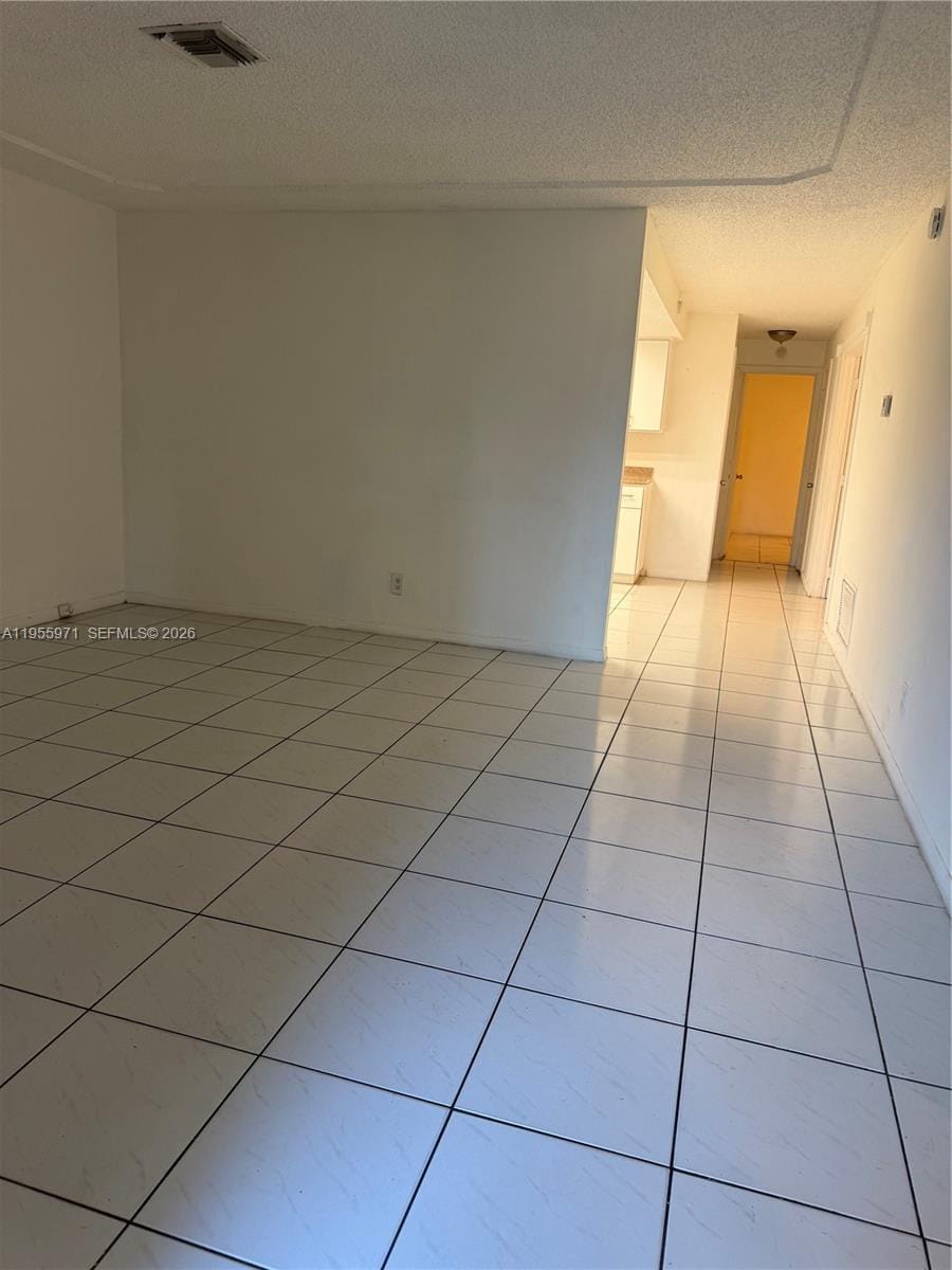 6532 SW 18th Court — photo 2