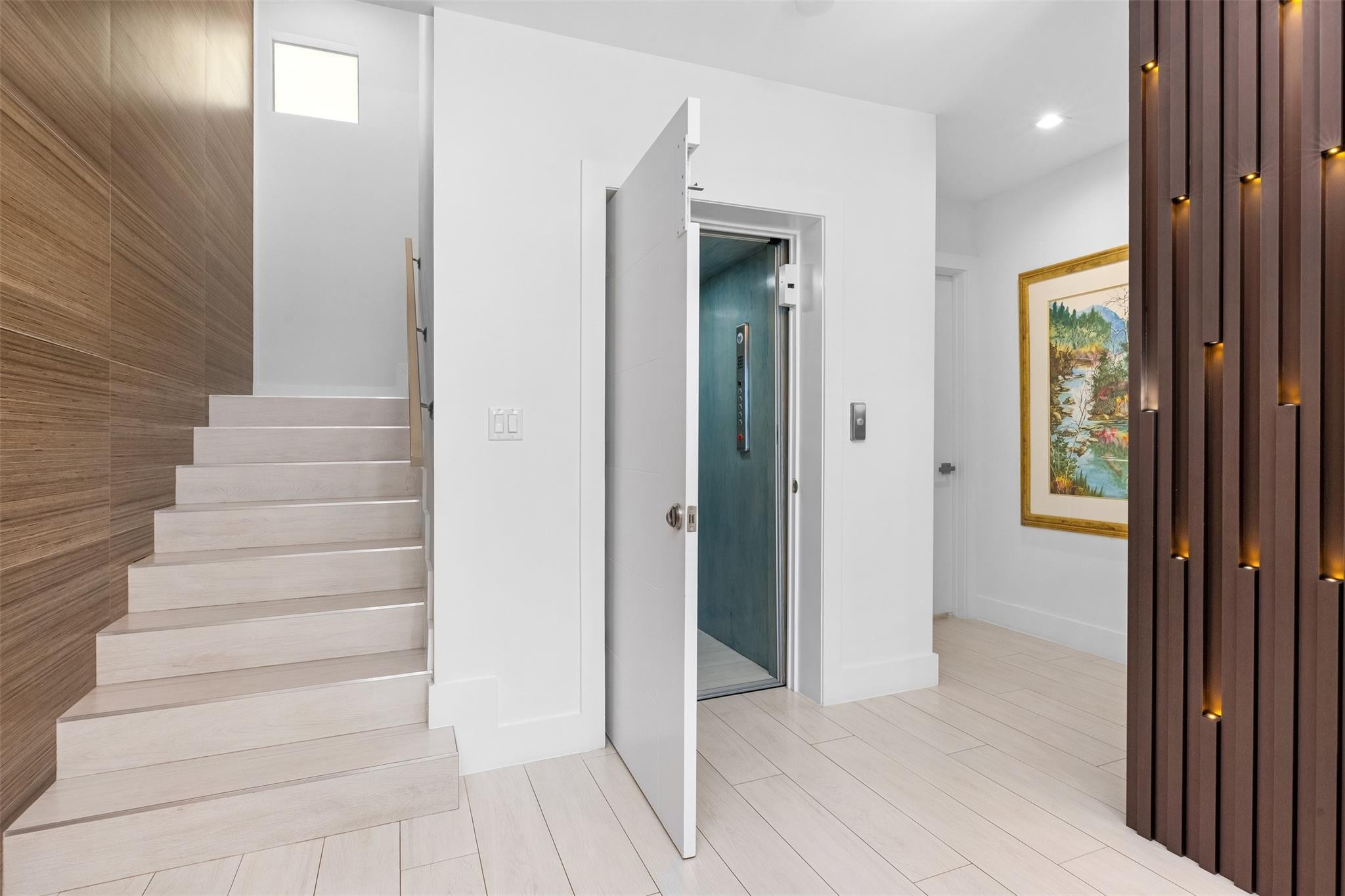 350 Desoto Street — photo 12