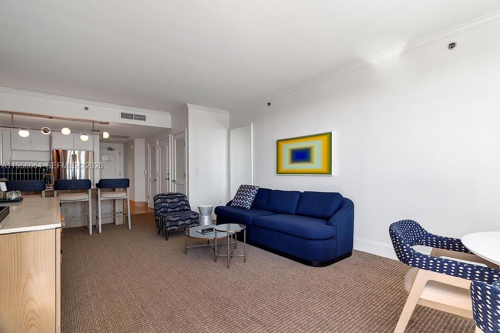 4401 Collins Avenue 1712 — photo 5
