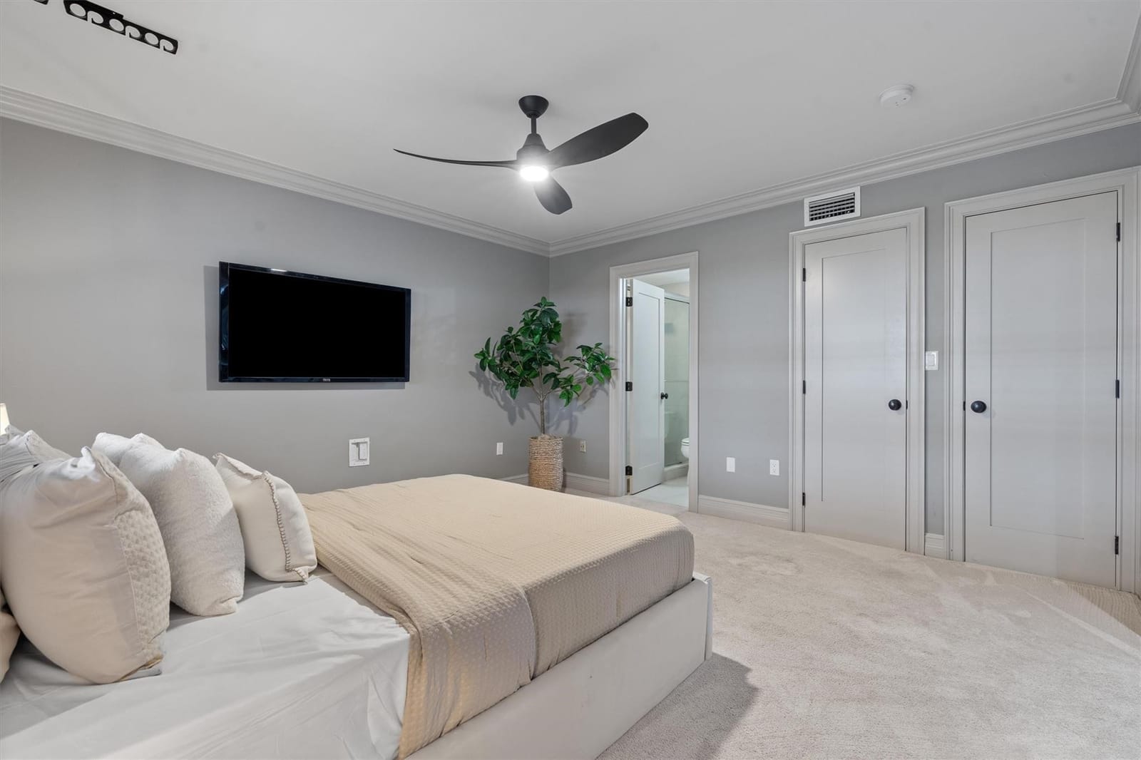 3100 NE 48th Street 304, Fort Lauderdale, FL 33308 photo 13