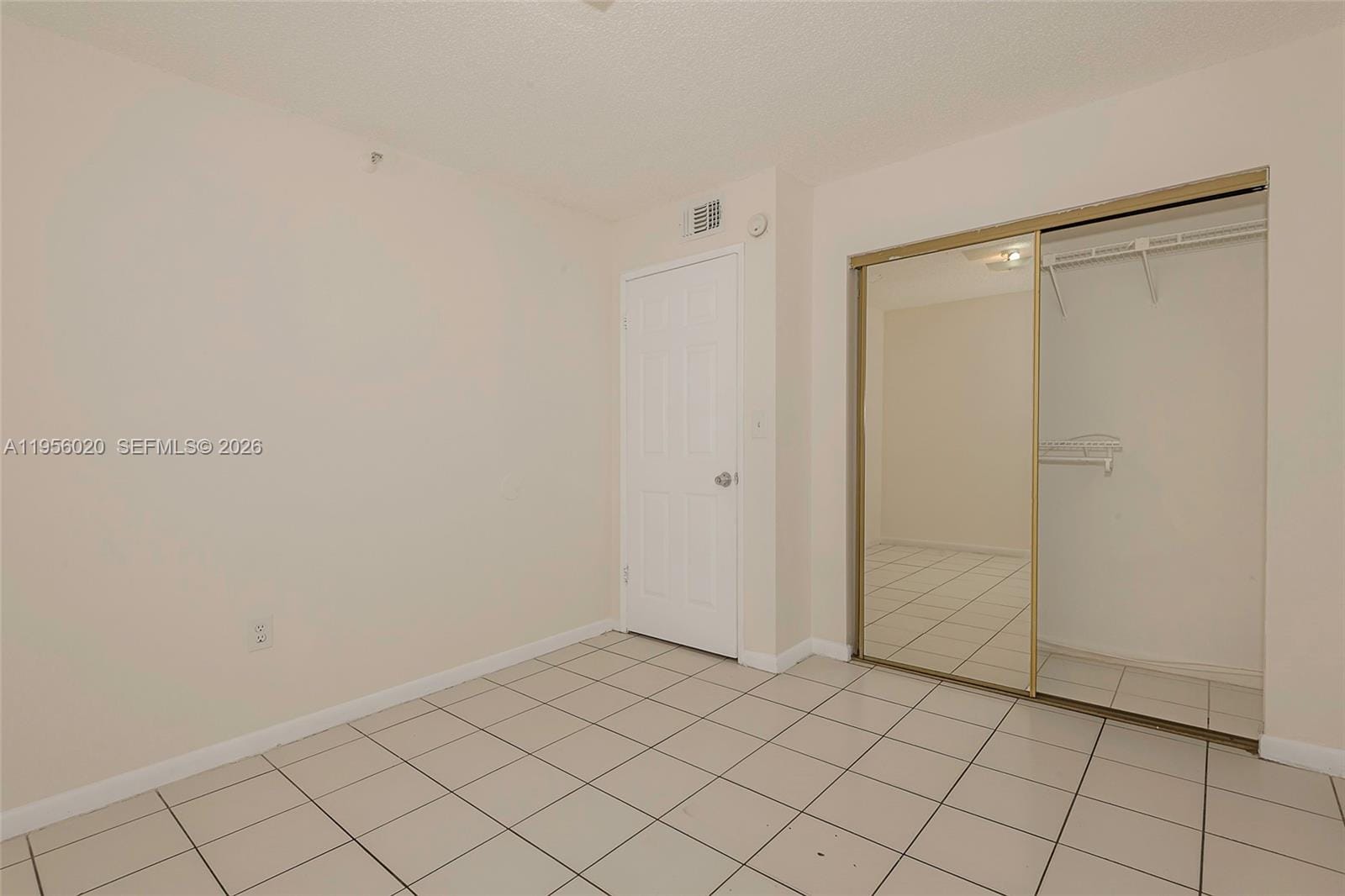 7785 W 30th Court F-104, Hialeah, FL 33018 photo 13