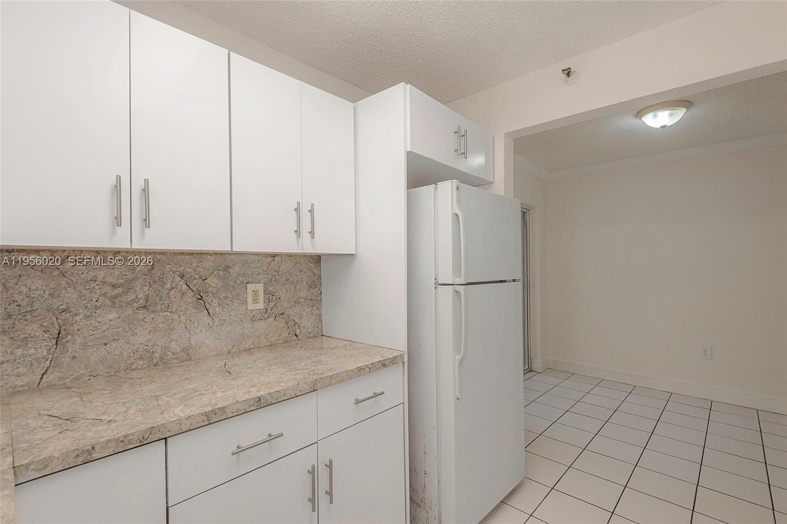 7785 W 30th Court F-104, Hialeah, FL 33018 photo 3