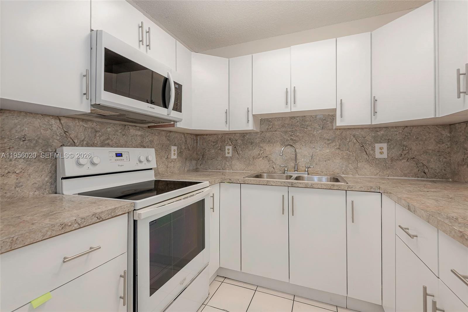 7785 W 30th Court F-104, Hialeah, FL 33018 photo 4