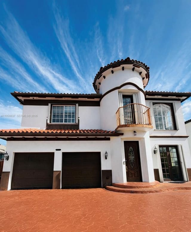 15383 SW 23rd Street, sold in A B At Tamiami Trail Phas, Miami, FL