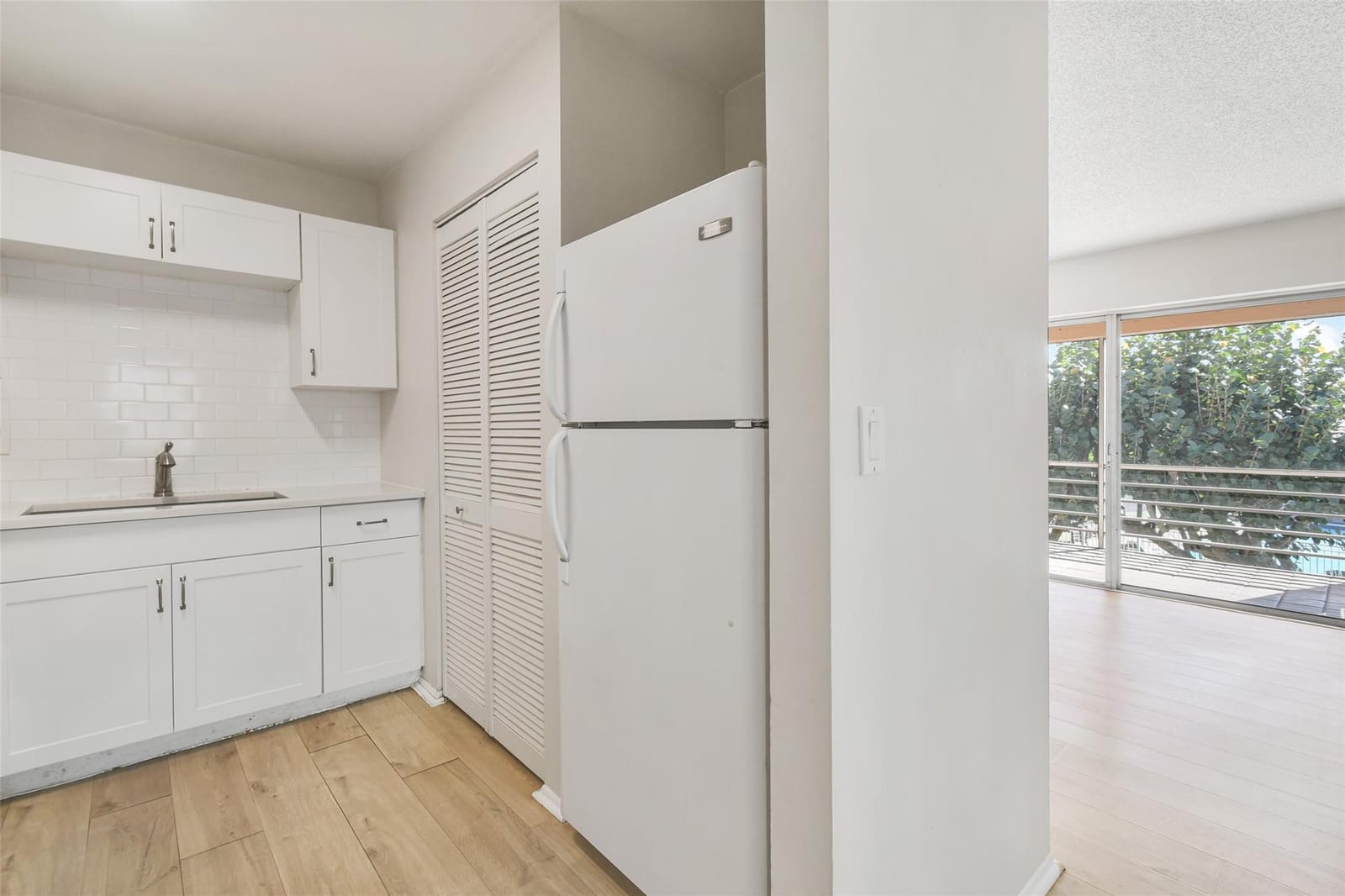 12394 A1a O8 — photo 10