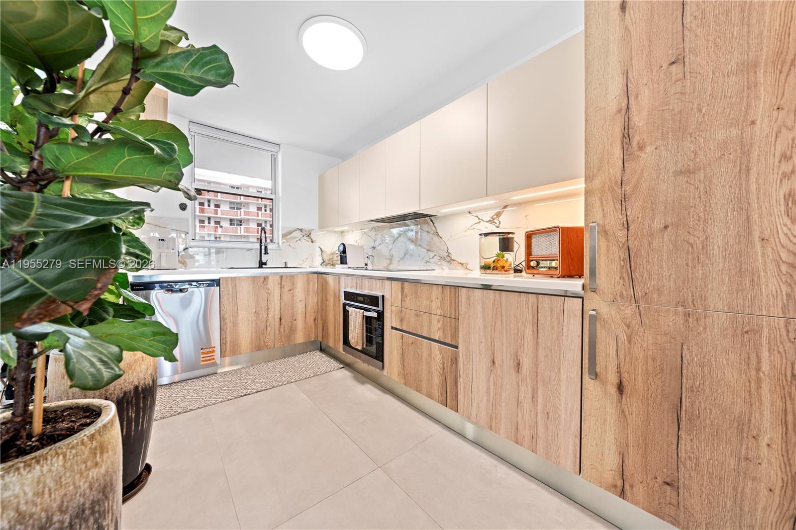 3703 NE 166th Street 406, North Miami Beach, FL 33160, North Miami Beach